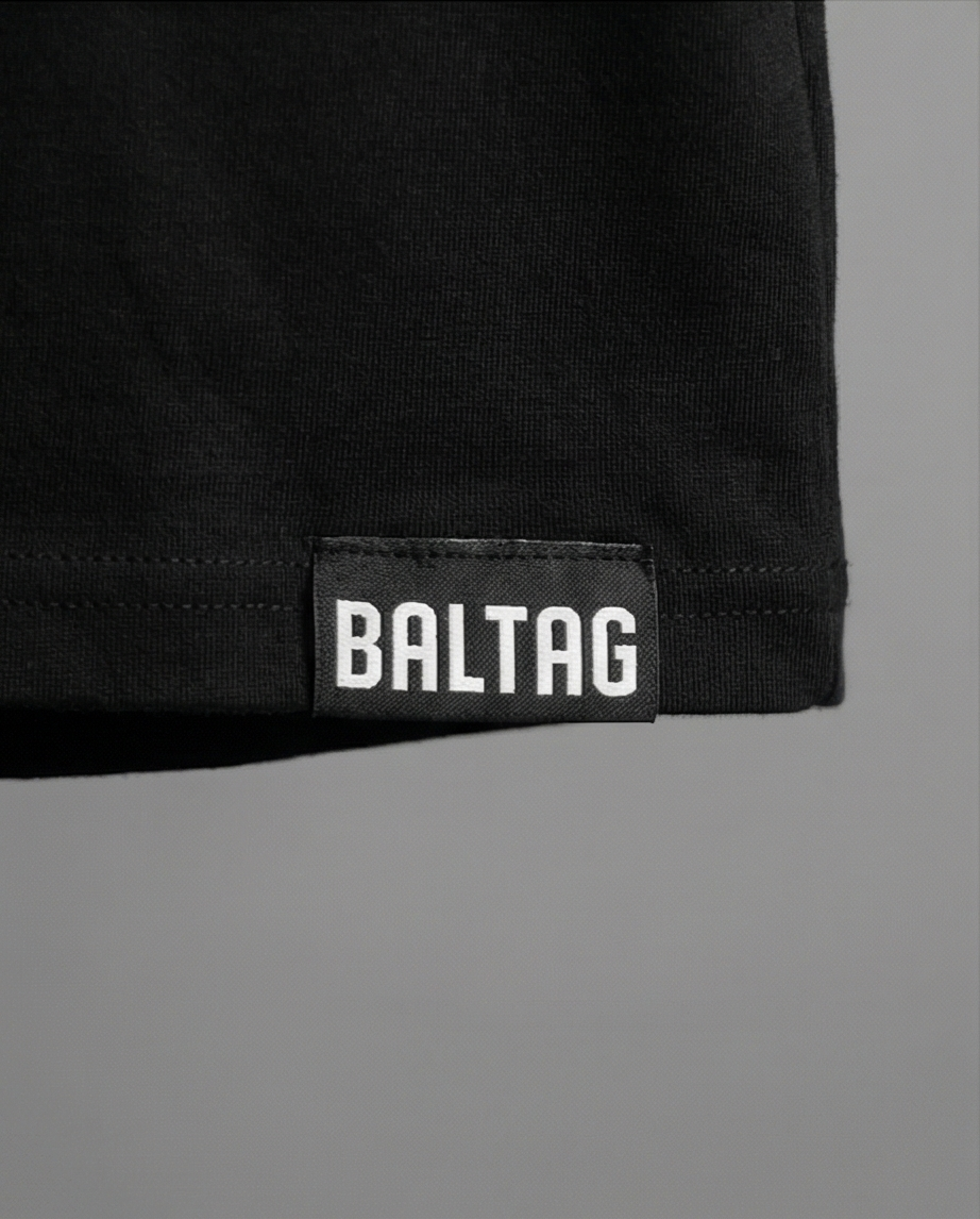 BALTAG Statement T-Shirt Schwarz – Unisex Regular Fit mit Backprint | Streetwear Premium