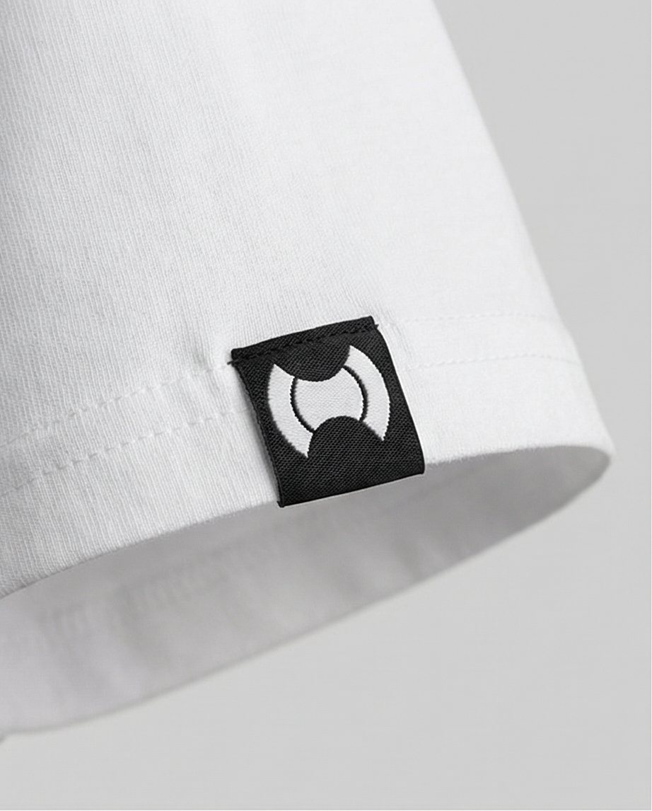 BALTAG Herren T-Shirt  Weiß  – Clean Premium Streetwear mit gesticktem Logo