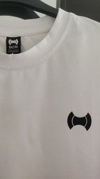 BALTAG Herren T-Shirt  Weiß  – Clean Premium Streetwear mit gesticktem Logo